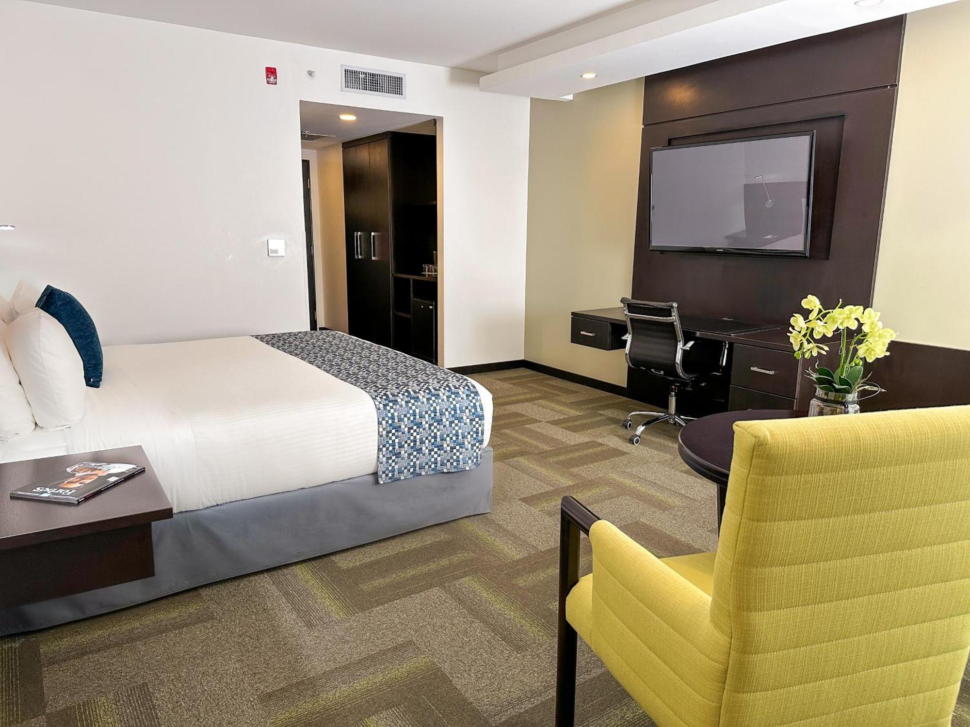 فندق Wyndham Quito Airport Puembo المظهر الخارجي الصورة Suite